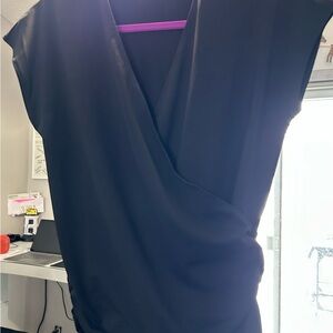 Halara cross front shirt size XS